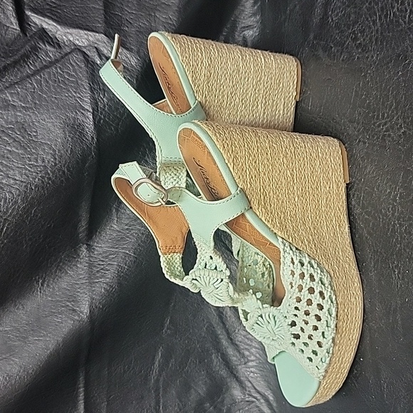 Lucky Brand Women's size 10m Sandles - Picture 8 of 11